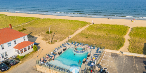 Beach and Ocean Resort - Waves